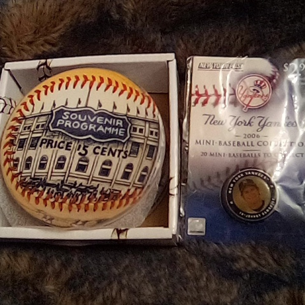 New York Yankees Coasters and Mini Baseball